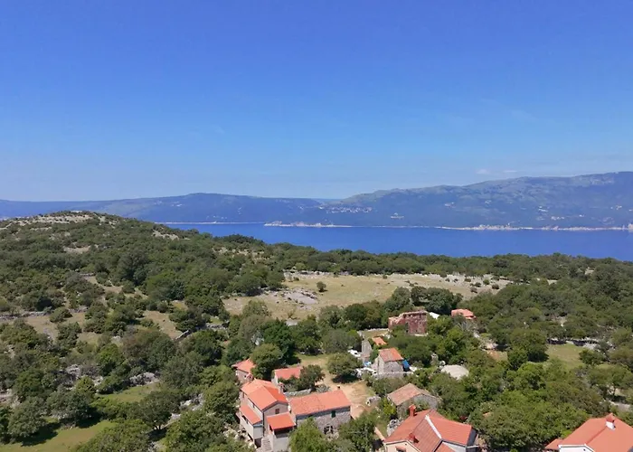 Villa Ana With Jacuzzi & Swimming Pool